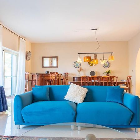 Villa Palma - Sunset Sea Views With Pool, Jacuzzi, Sauna And Games Room Mellieħa Exteriör bild