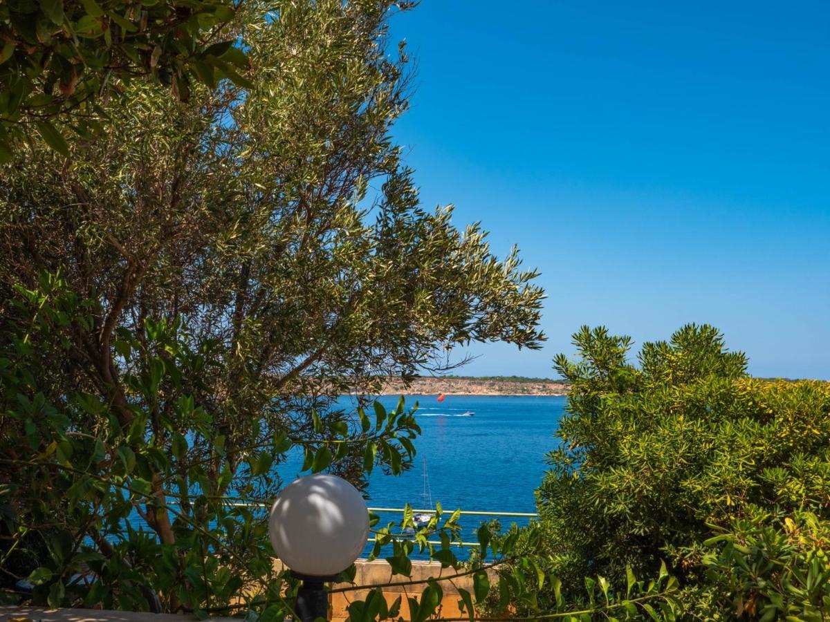 Villa Palma - Sunset Sea Views With Pool, Jacuzzi, Sauna And Games Room Mellieħa Exteriör bild