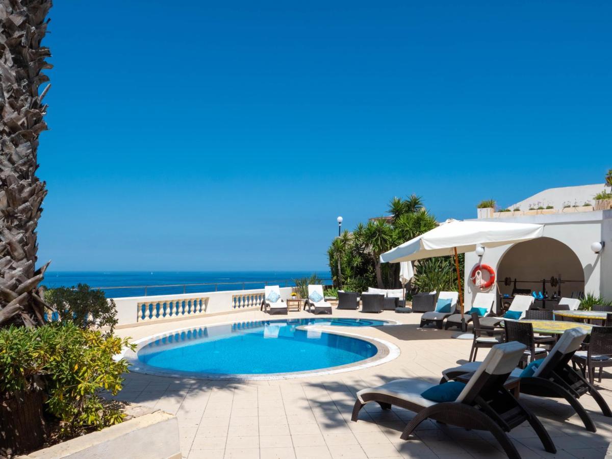 Villa Palma - Sunset Sea Views With Pool, Jacuzzi, Sauna And Games Room Mellieħa Exteriör bild