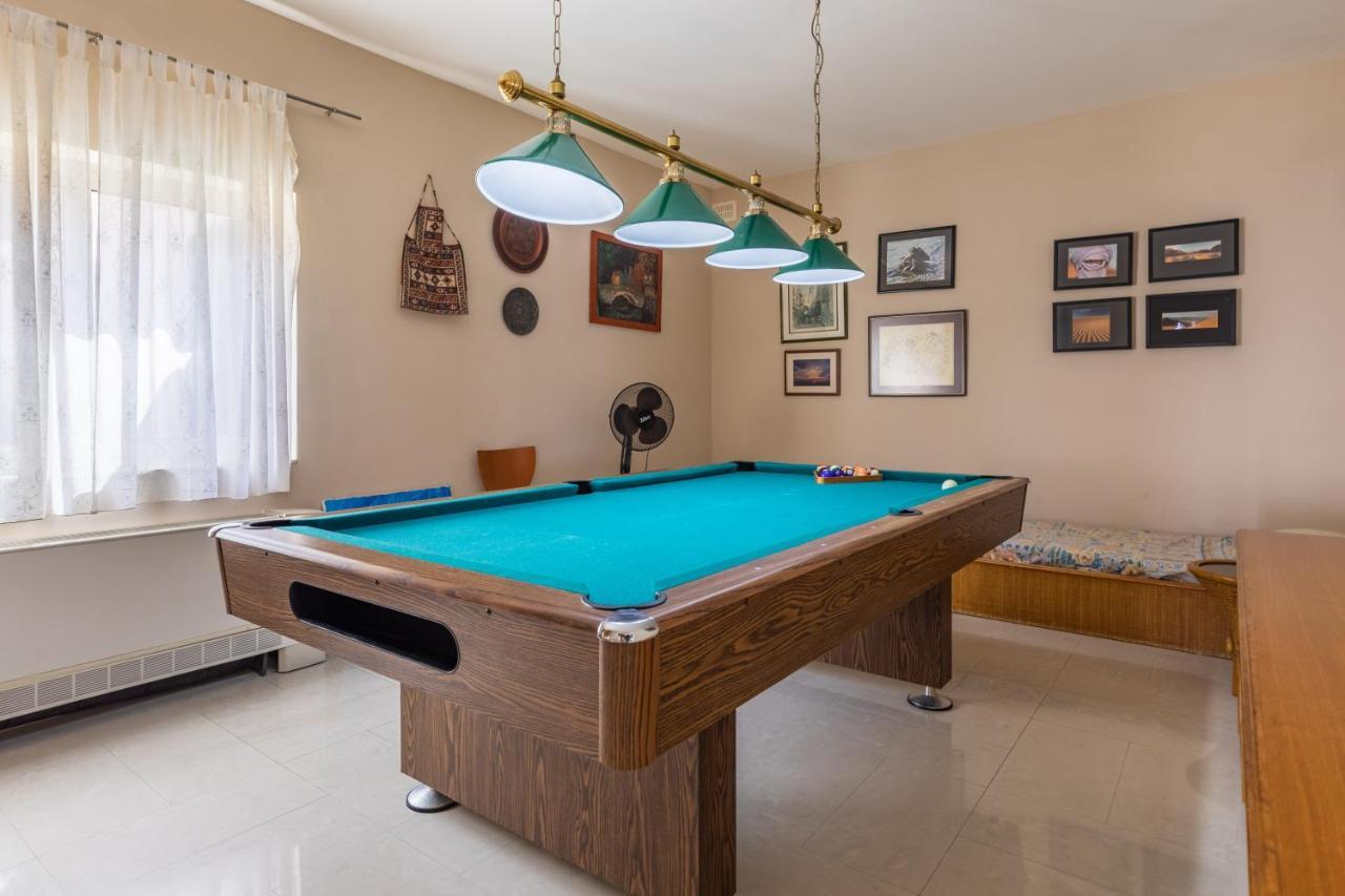 Villa Palma - Sunset Sea Views With Pool, Jacuzzi, Sauna And Games Room Mellieħa Exteriör bild